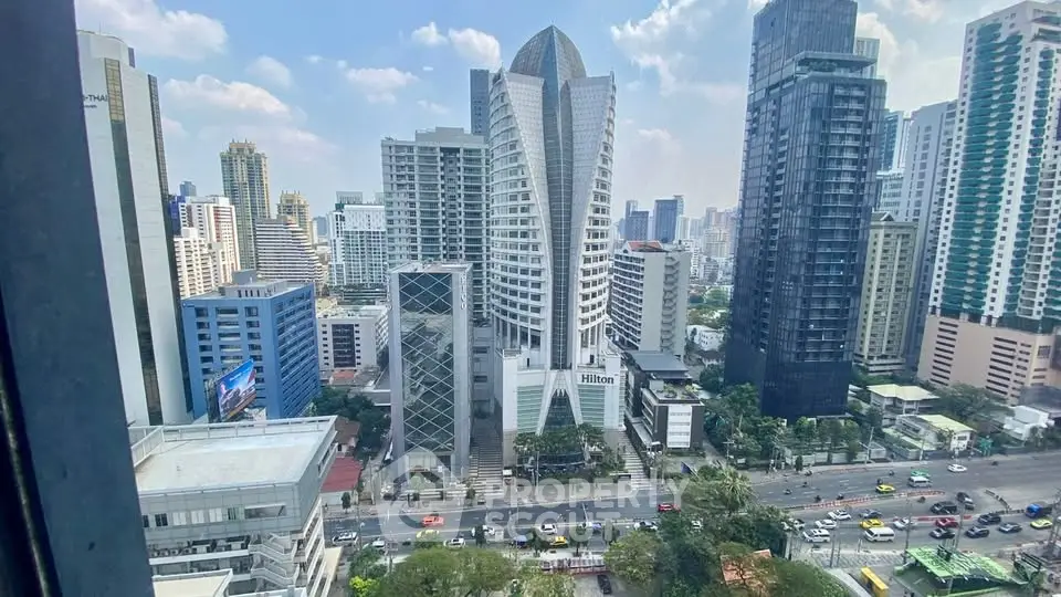 Stunning cityscape view showcasing modern skyscrapers and bustling streets in vibrant urban setting.