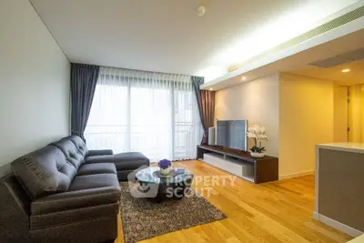 image_rental-6591599