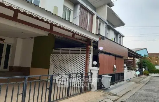 image_rental-7197943