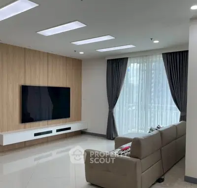 image_rental-30427251