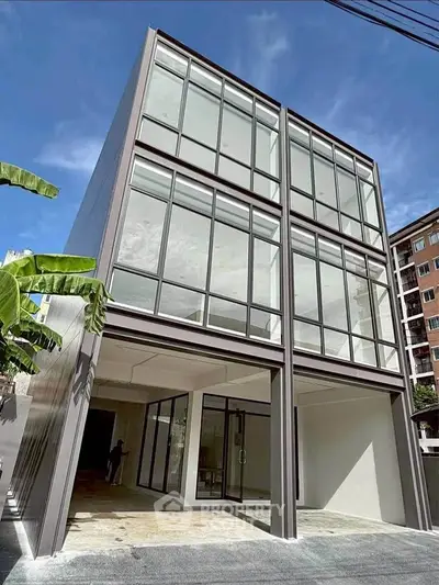 image_rental-28144118