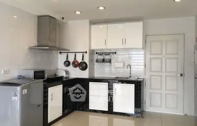  1 Bedroom Condo -5
