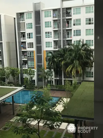  1 Bedroom Condo at The Key Paholyothin-2