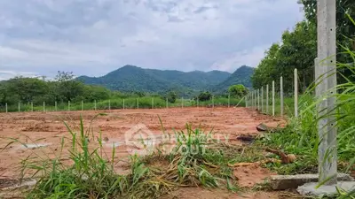 Scenic land plot with mountain views, ideal for development or investment.