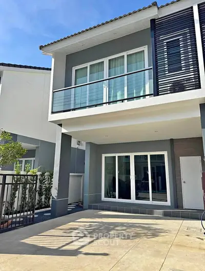 image_rental-31826275