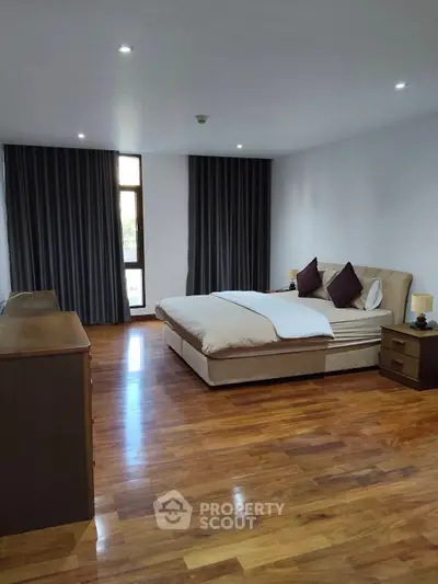 image_rental-31504857