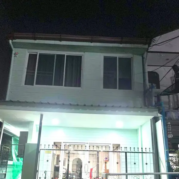 image_rental-7840192