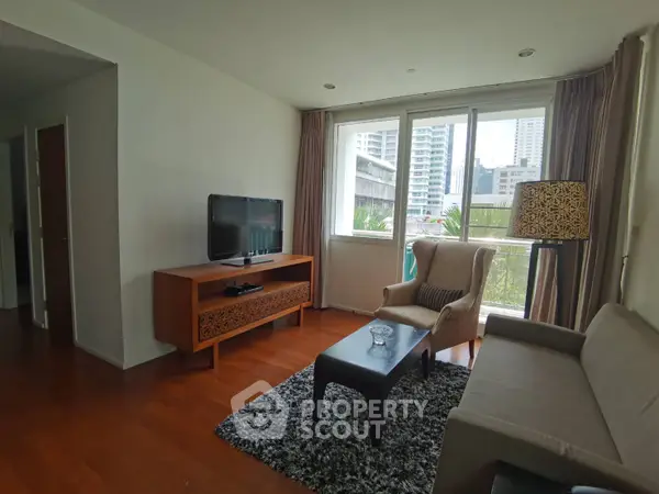 image_rental-5276638