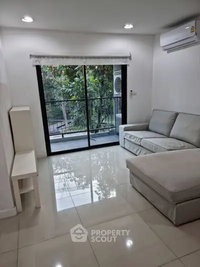 image_rental-30464122