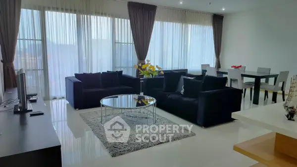 image_rental-29866963