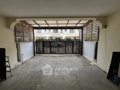 image_rental-23794069