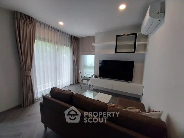 image_rental-29358292