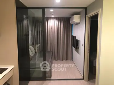 Fully Furnished 1 Bedroom Condo at Life Ladprao-7