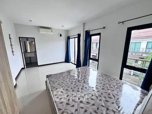 image_rental-30003682