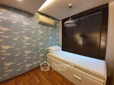 Fully Furnished 2 Bedrooms Condo at Zenith Place Sukhumvit 42 Condominium-2