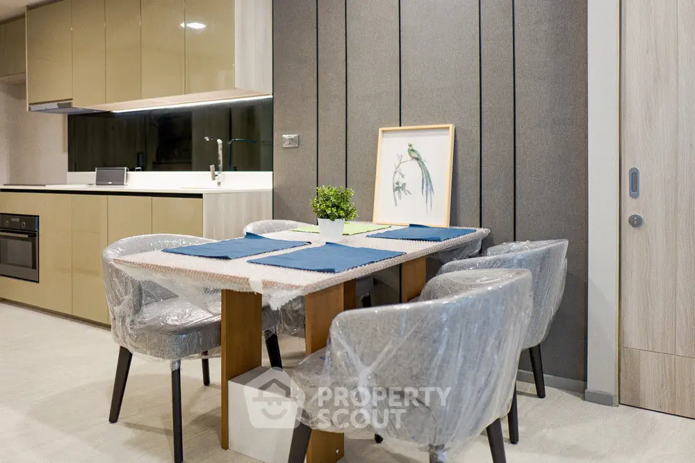  2 Bedrooms Condo at Fynn Asoke-2