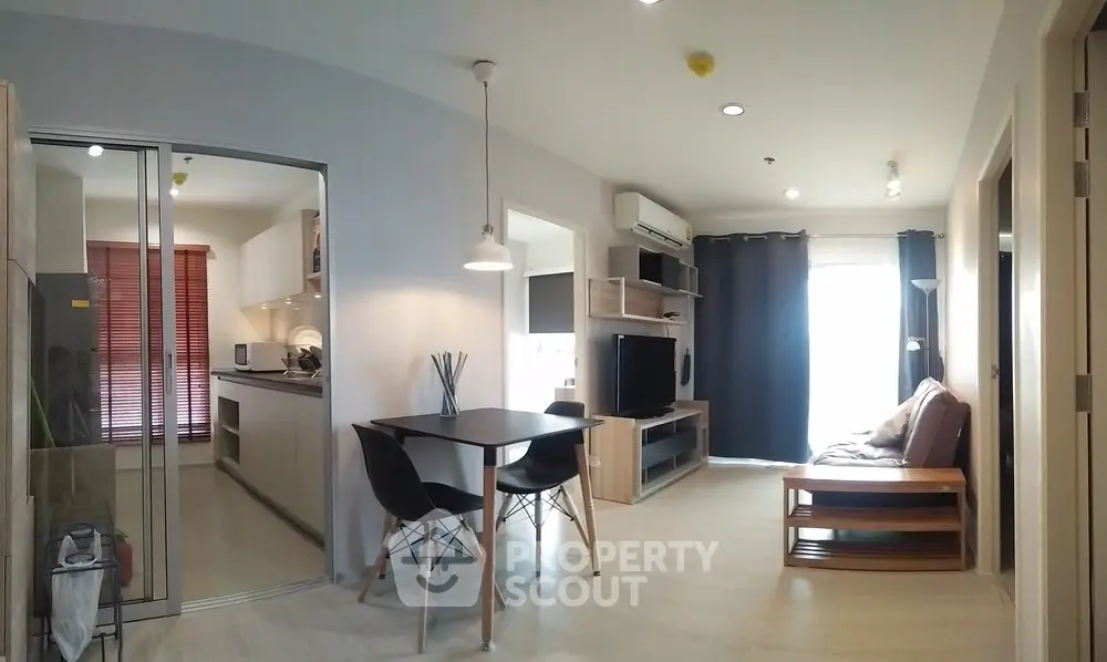  2 Bedrooms Condo at Aspire Sathorn Thapa-1
