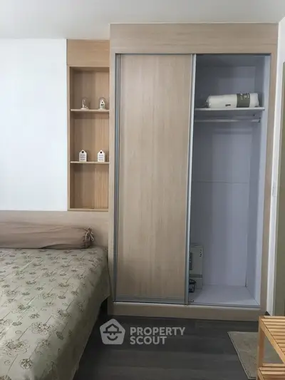  1 Bedroom Condo at Ideo Sathorn Taksin-3
