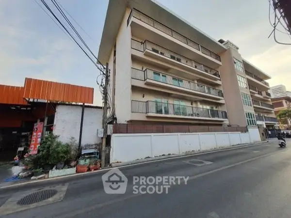 image_rental-14343497