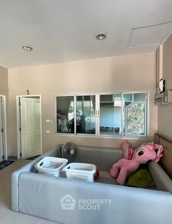 image_rental-14027737