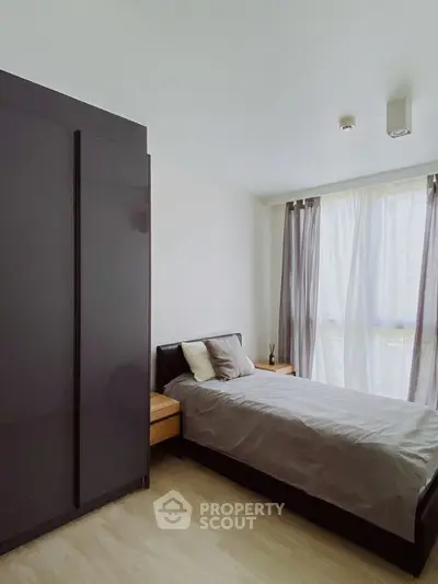 Fully Furnished 2 Bedrooms Condo at Maestro 02 Ruamrudee-5
