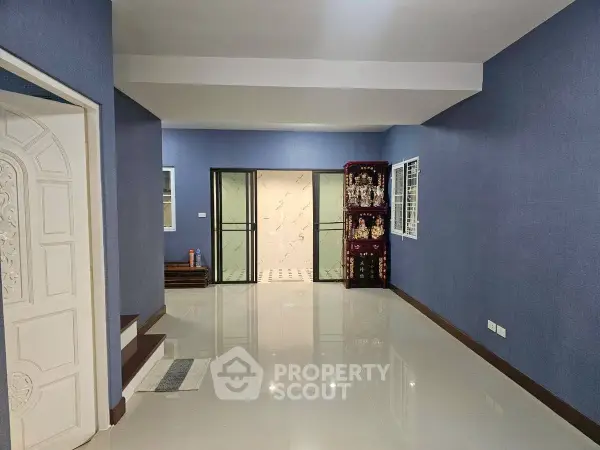 image_rental-30432436