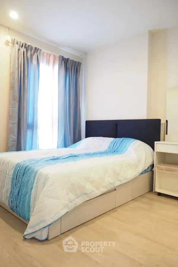 image_rental-7074645