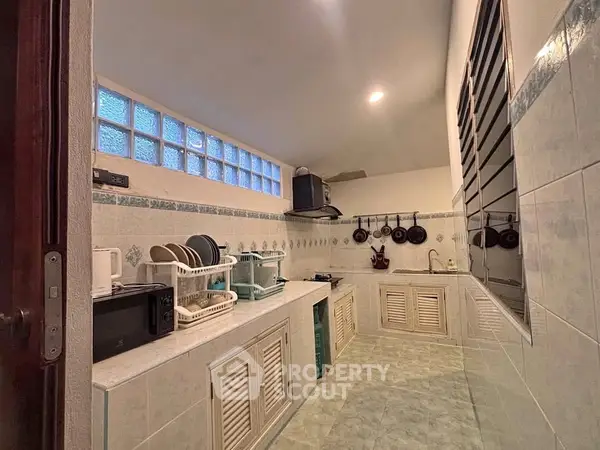 image_rental-31525474