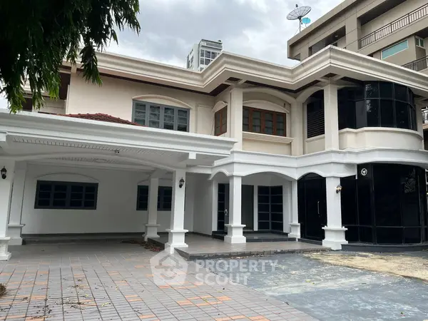 image_rental-27771137