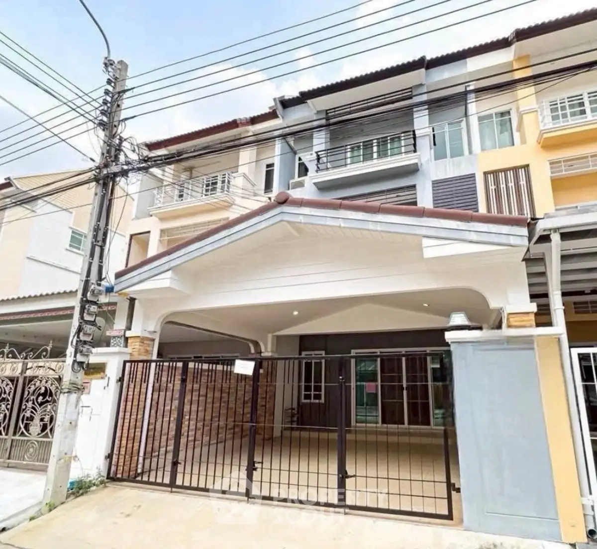 Screenshot 2568-10-30 at 10.09.22.jpg