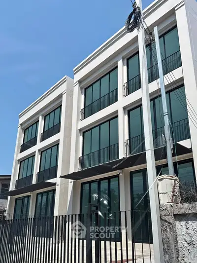 image_rental-30646287