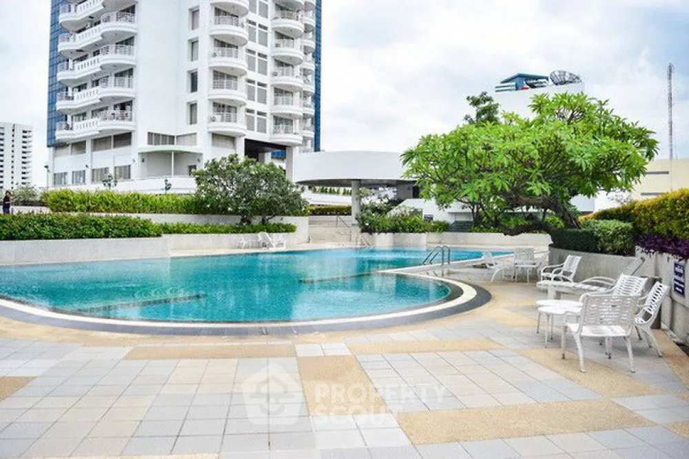 2 Bedrooms Condo -1