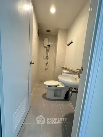 Modern bathroom with sleek fixtures and minimalist design
