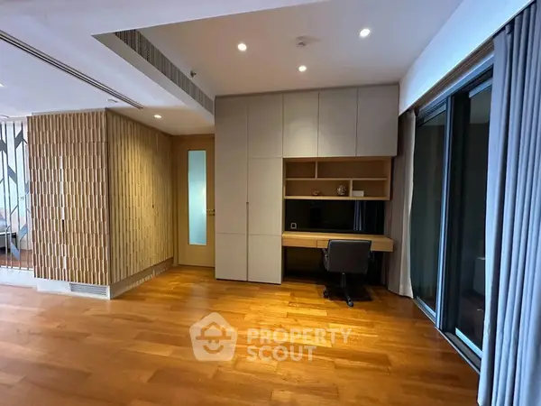 image_rental-37158592