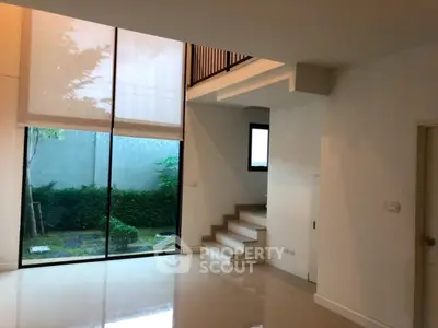 image_rental-31136261