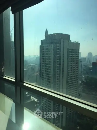  1 Bedroom Condo at The Address Asoke-4