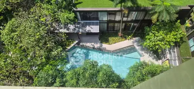 image_rental-31699279