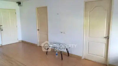 2 Bedrooms Condo at S Condo Sukhumvit 50-6