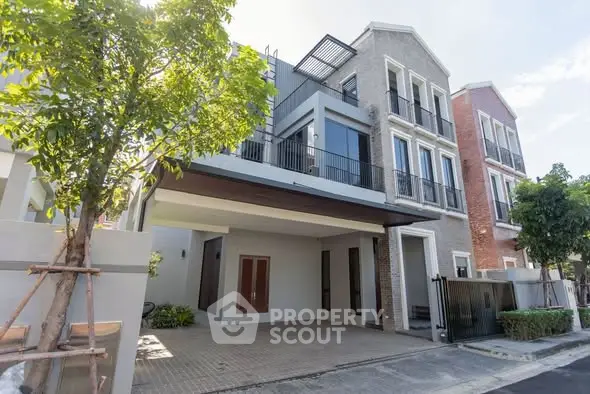 Modern townhouse with spacious driveway and contemporary design