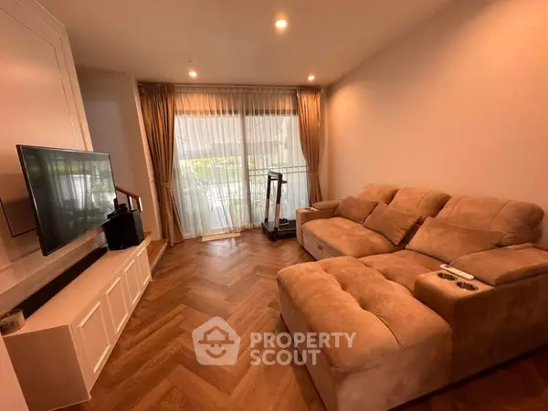 image_rental-18330207