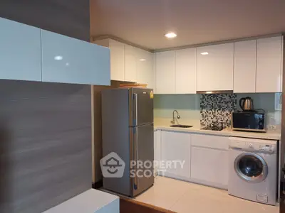 2 Bedrooms Condo at Liv 5-5