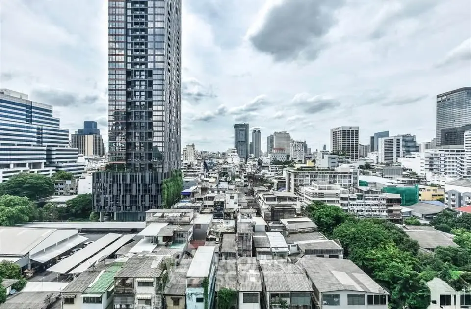Stunning cityscape view showcasing modern skyscrapers and urban landscape, perfect for real estate investment.