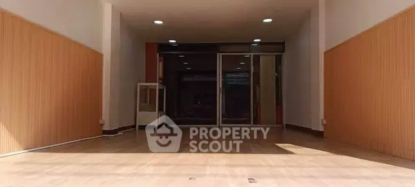 image_rental-29366561