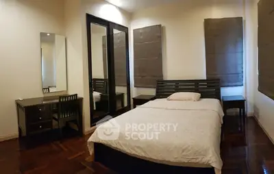  3 Bedrooms House -8
