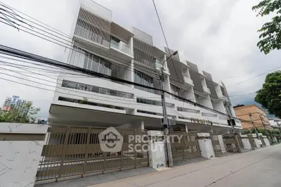 image_rental-27966934