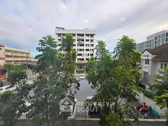 image_rental-28568038