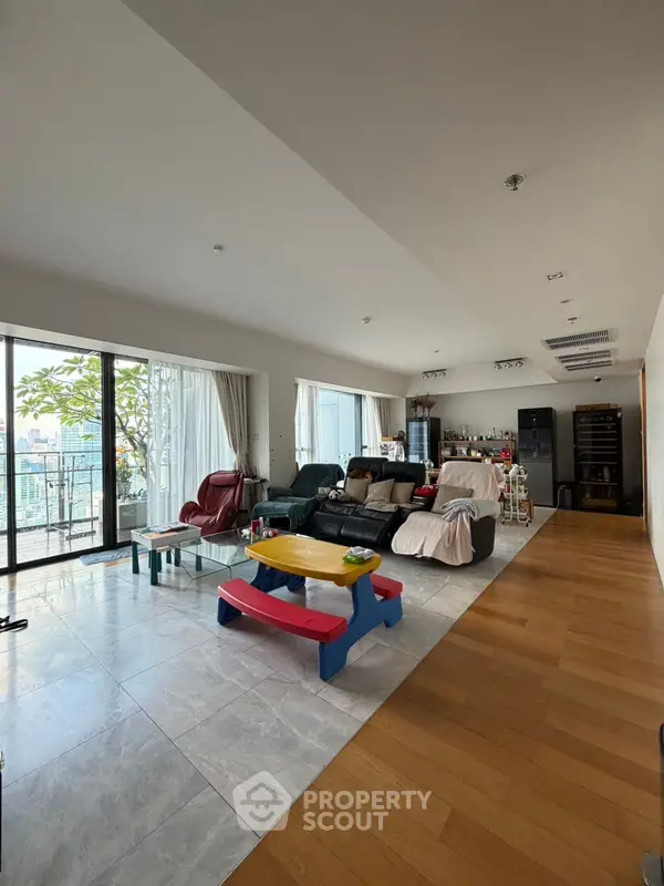 image_rental-28250016