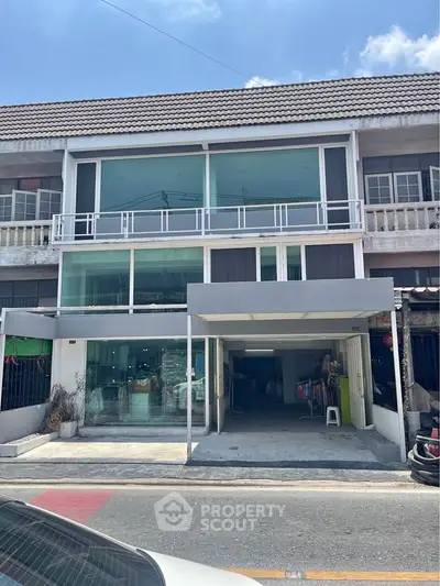 image_rental-31438034