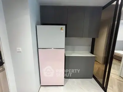 image_rental-28571445