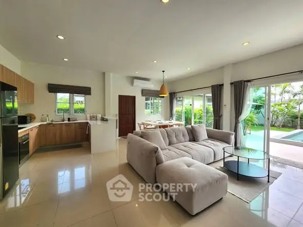 image_rental-28440060